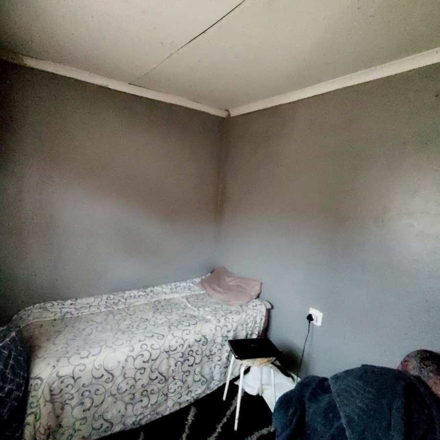 6 Bedroom Property for Sale in Mdantsane Nu 17 Eastern Cape